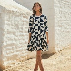 W22A Arabella Dress In Pepper Dresses