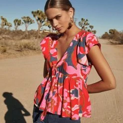 W22A Daphne Top In Sugar Maple Tops 15 W22A Daphne Top In Sugar Maple Tops