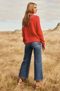 W22A Drew Cropped Flares In Dark Denim