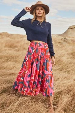 W22A Elyse Skirt In Sugar Maple Skirts