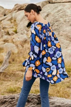 W22A Louise Top In Lavender