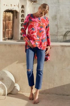 W22A Louise Top In Sugar Maple