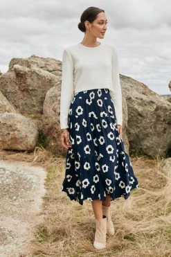 W22A Sage Long Sleeve Crop Knit In White