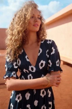 W22A Vivienne Dress In Ladybell Dresses