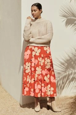 W22D New Mae Dress In Fire Bloom 18 W22D New Mae Dress In Fire Bloom