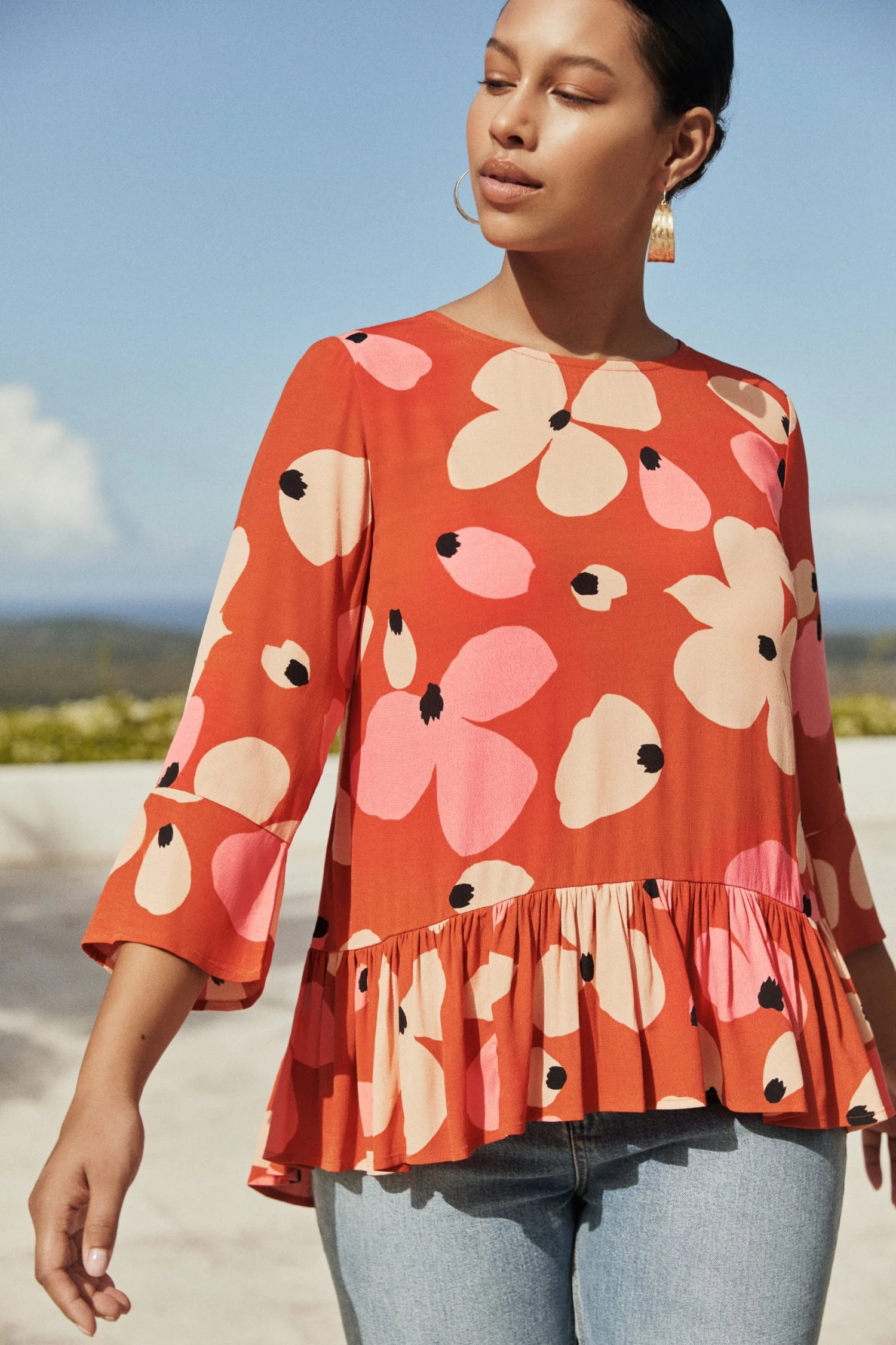 W22D Winter Celeste Top In Fire Bloom 3 W22D Winter Celeste Top In Fire Bloom