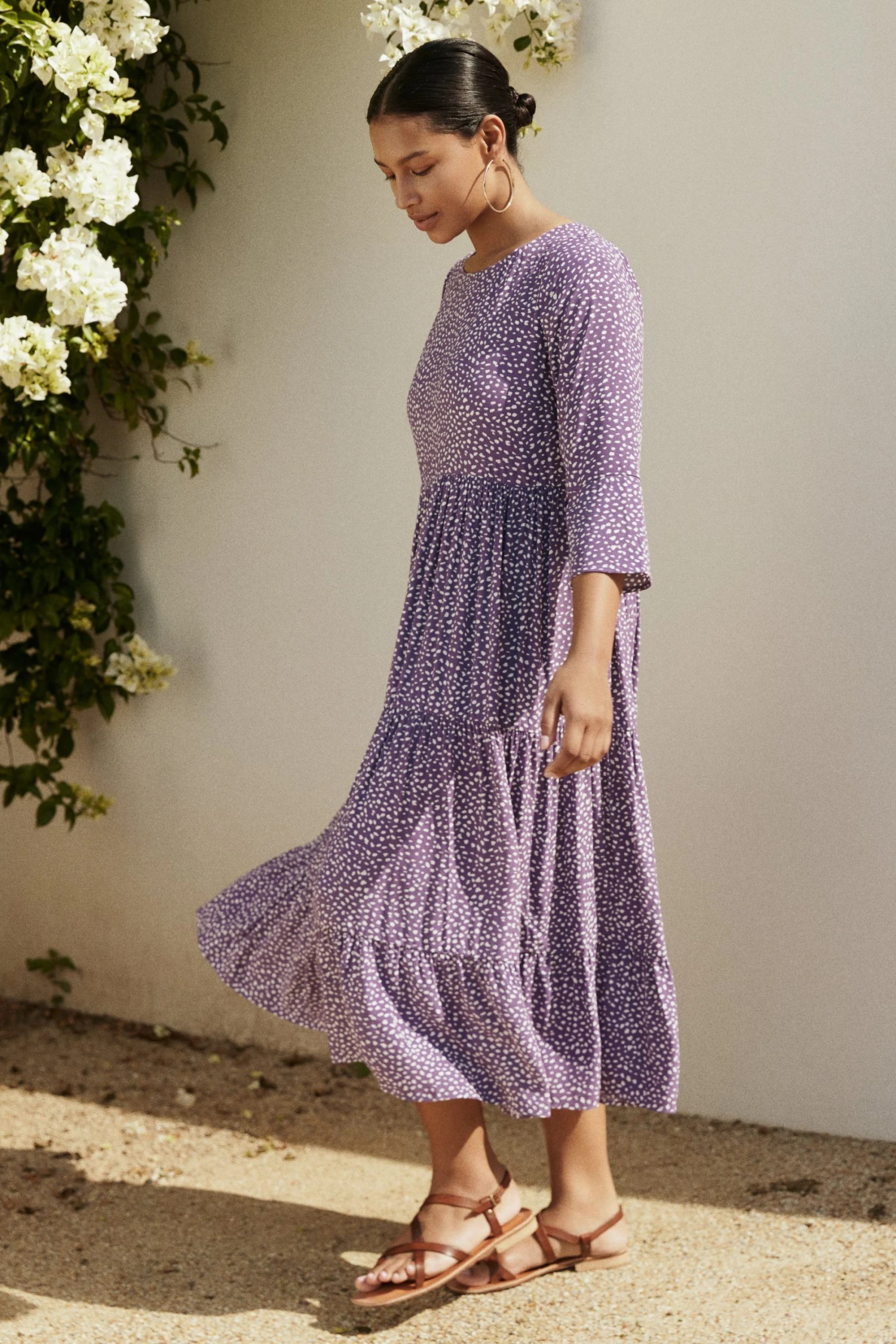 W22D Winter Olivia Midi Dress In Grape Vine 6 W22D Winter Olivia Midi Dress In Grape Vine