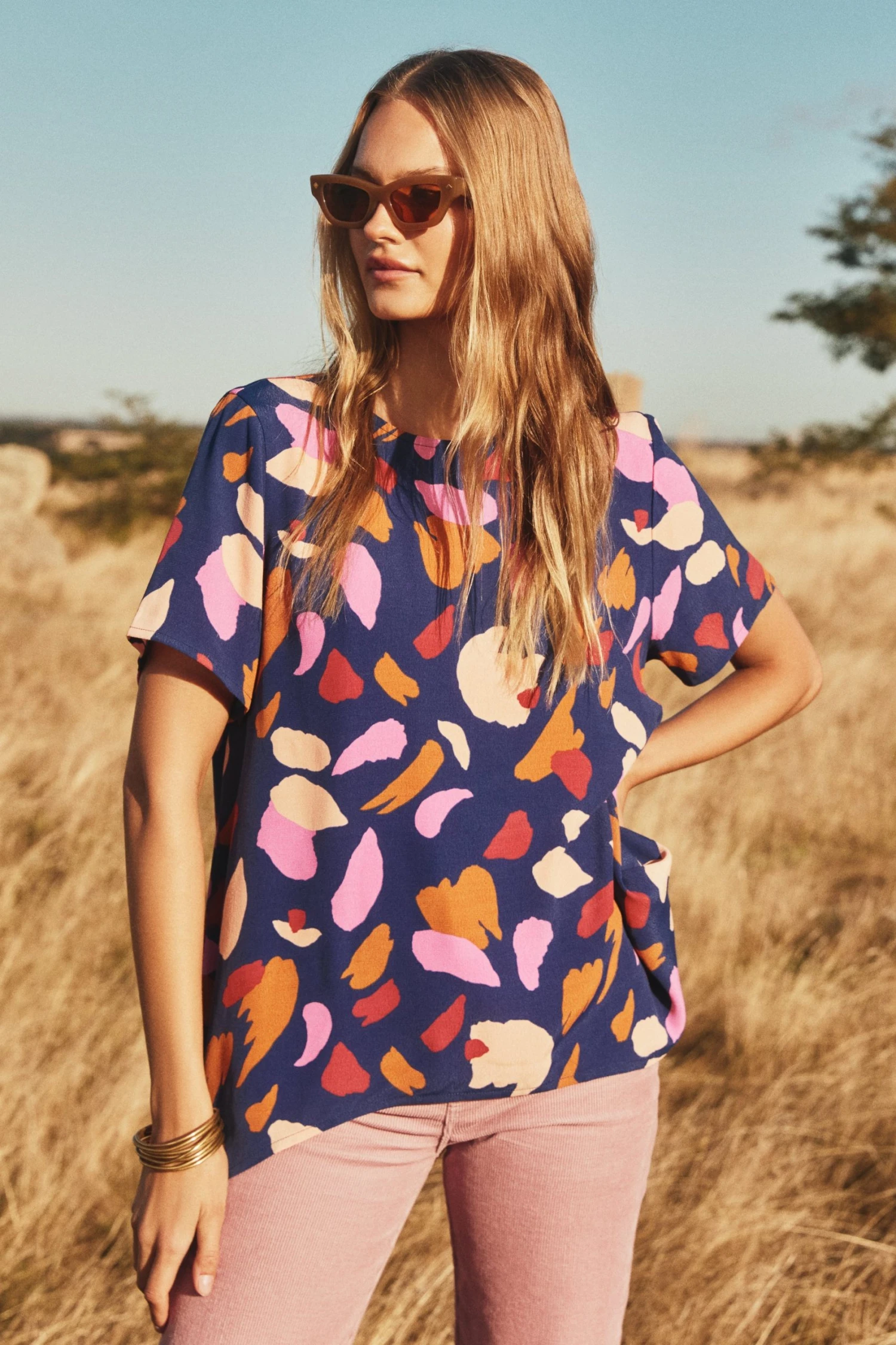 W22D Daisy Top In Mojave 3 W22D Daisy Top In Mojave