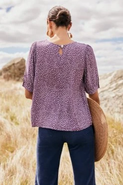 W22D New Martina Top In Grape Vine 12 W22D New Martina Top In Grape Vine