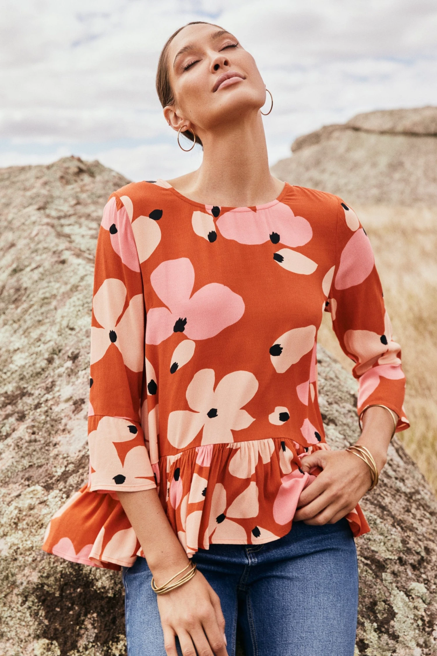 W22D Winter Celeste Top In Fire Bloom 6 W22D Winter Celeste Top In Fire Bloom