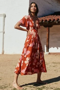 W22D Zuri Dress In Fire Bloom 16 W22D Zuri Dress In Fire Bloom